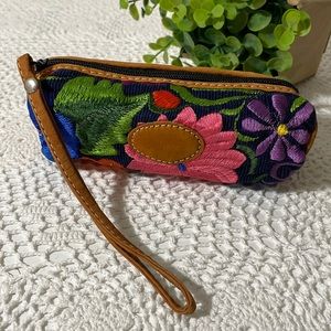 New! Beautiful embroidered makeup bag